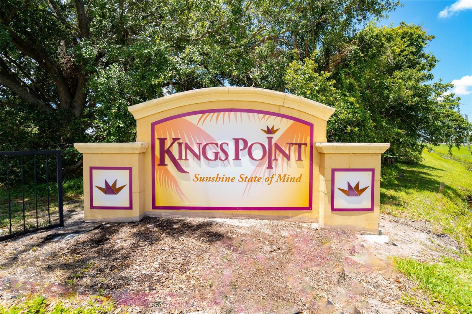 2121 SIFIELD GREENS WAY #64, SUN CITY CENTER, FL, 33573