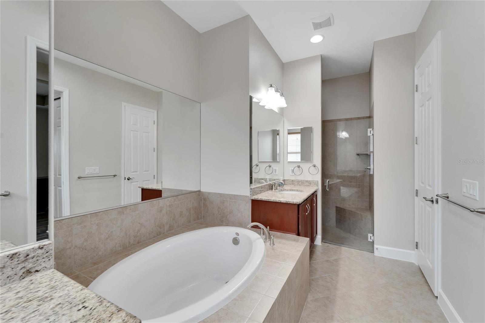 2121 SIFIELD GREENS WAY #64, SUN CITY CENTER, FL, 33573