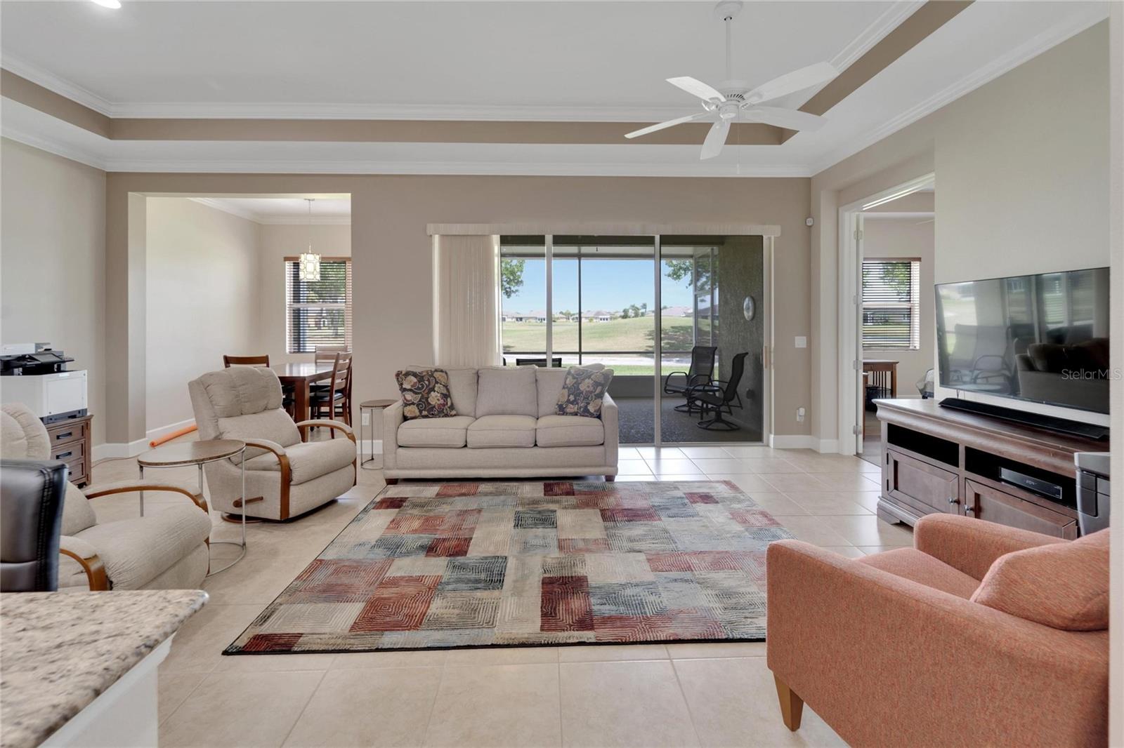 2121 SIFIELD GREENS WAY #64, SUN CITY CENTER, FL, 33573