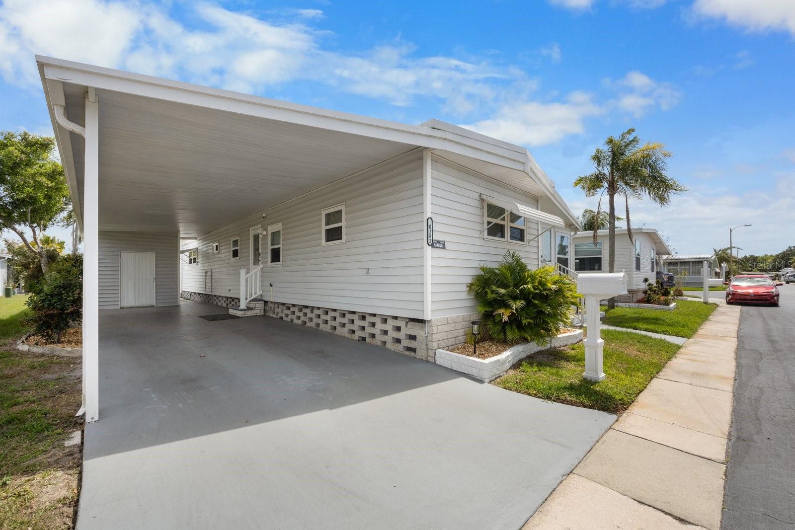 10383 S LAKE DR #246, LARGO, FL, 33773