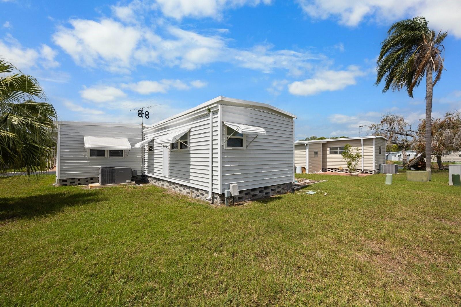 10383 S LAKE DR #246, LARGO, FL, 33773