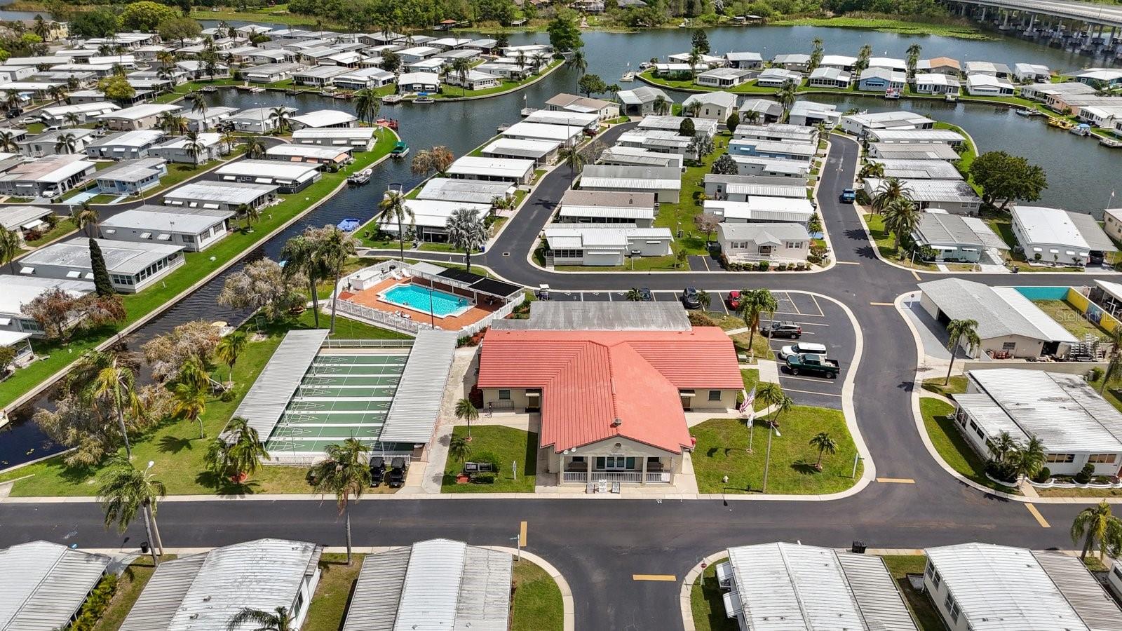 10383 S LAKE DR #246, LARGO, FL, 33773