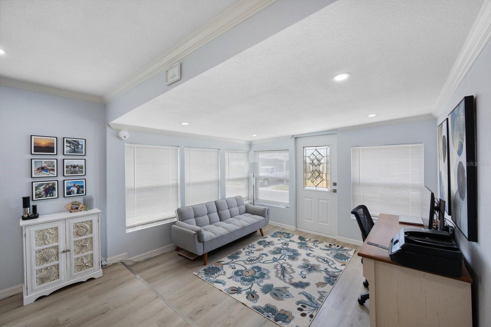 10383 S LAKE DR #246, LARGO, FL, 33773