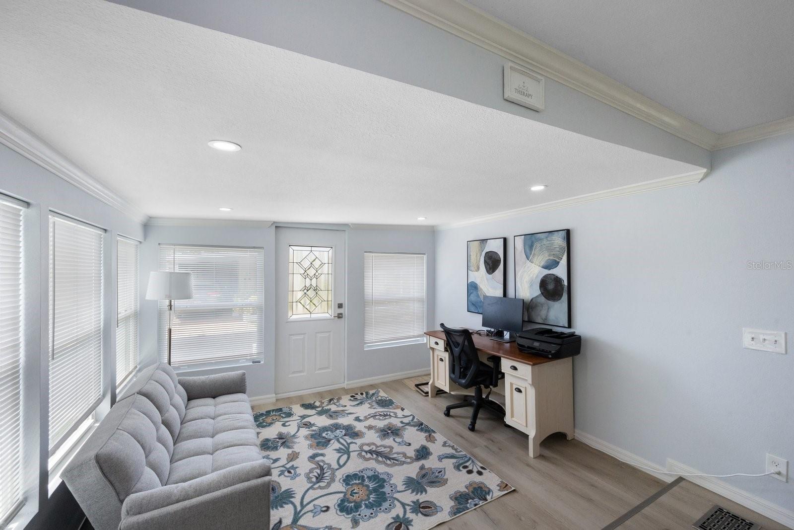 10383 S LAKE DR #246, LARGO, FL, 33773