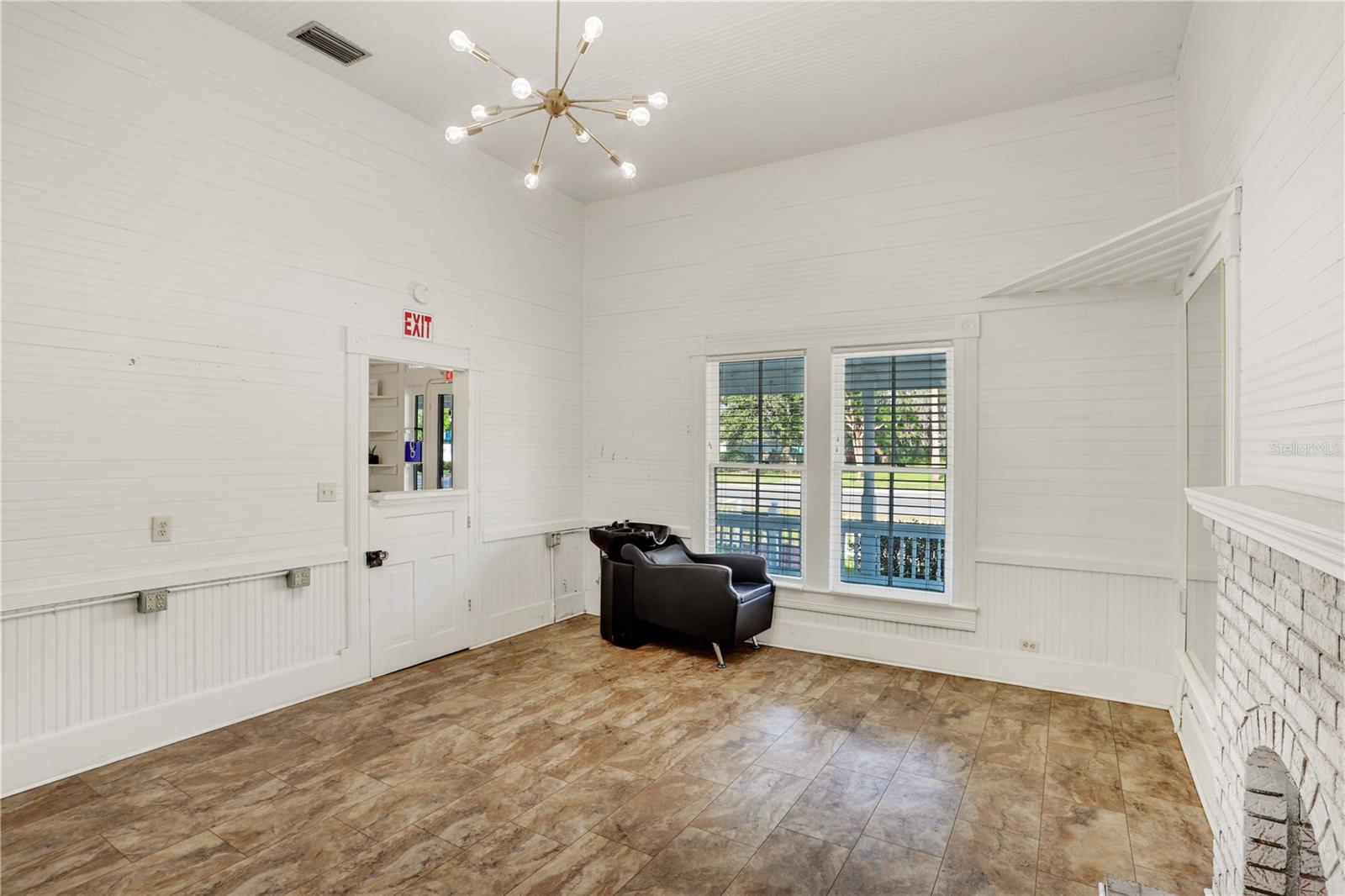 18741 HIGH SPRINGS MAIN ST, HIGH SPRINGS, FL, 32643
