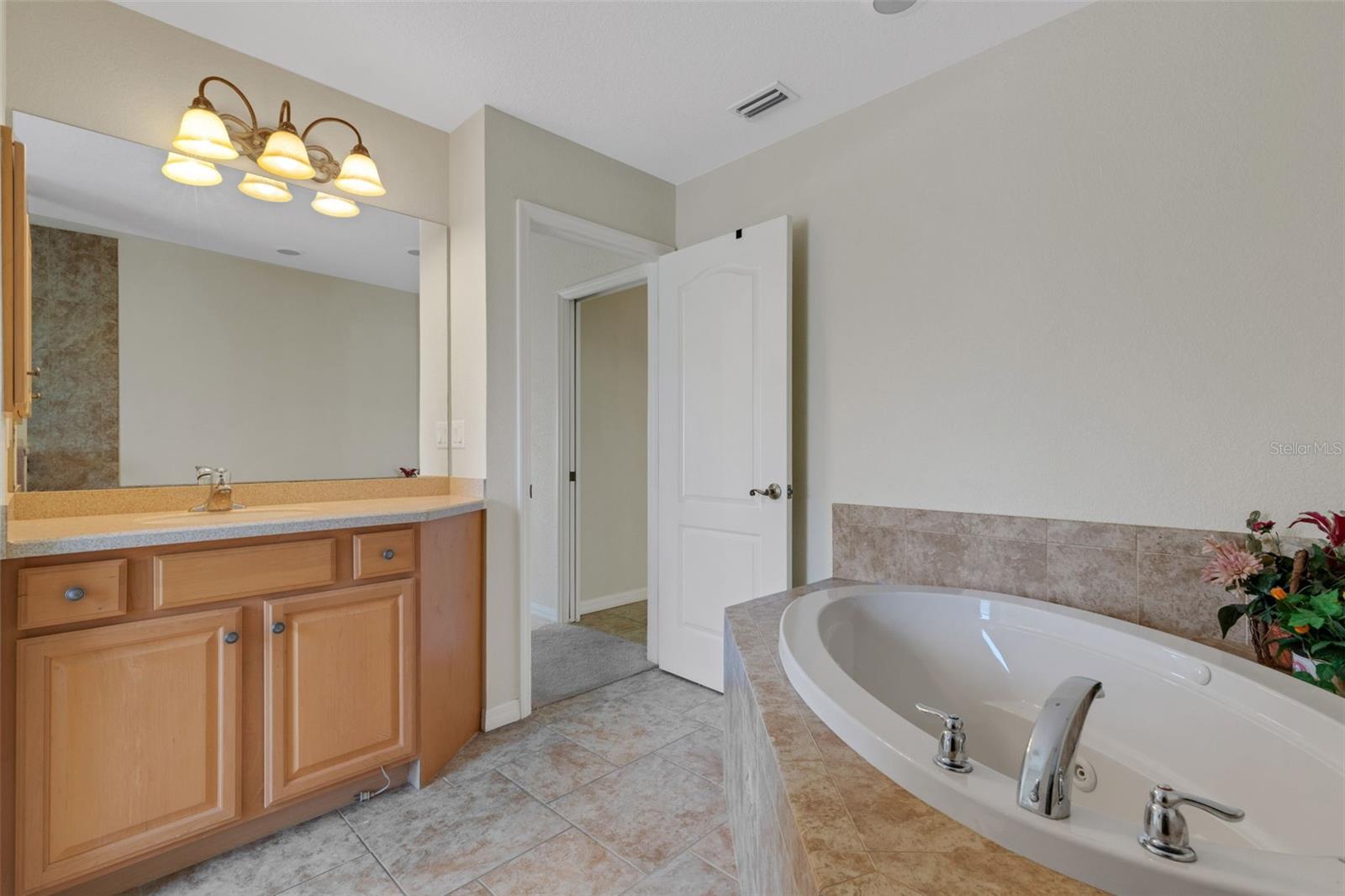 56 PRINCETON RD, VENICE, FL, 34293