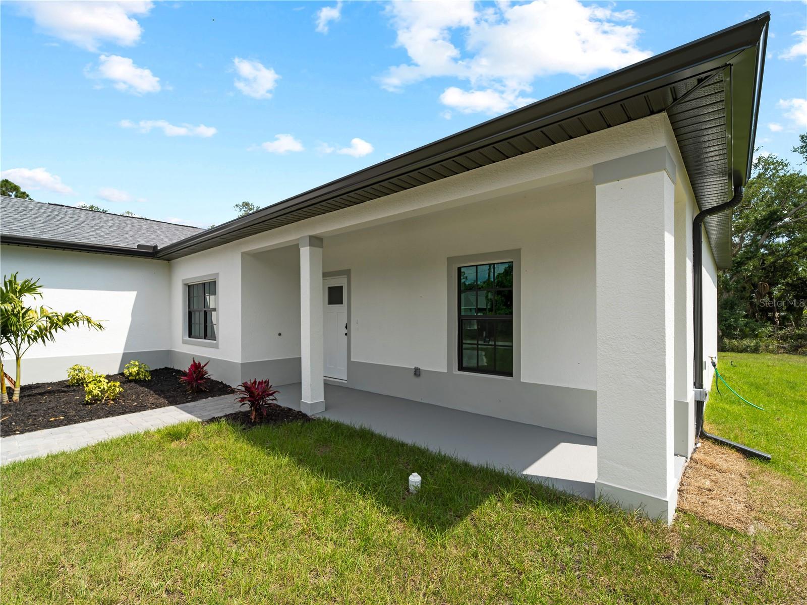 18425 CORDOBA AVE, PORT CHARLOTTE, FL, 33954