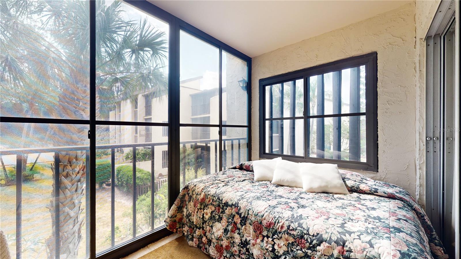 U8236357 Property Photo