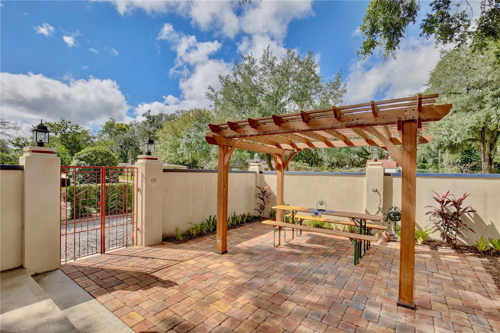 2019 S PARK AVE, SANFORD, FL, 32771