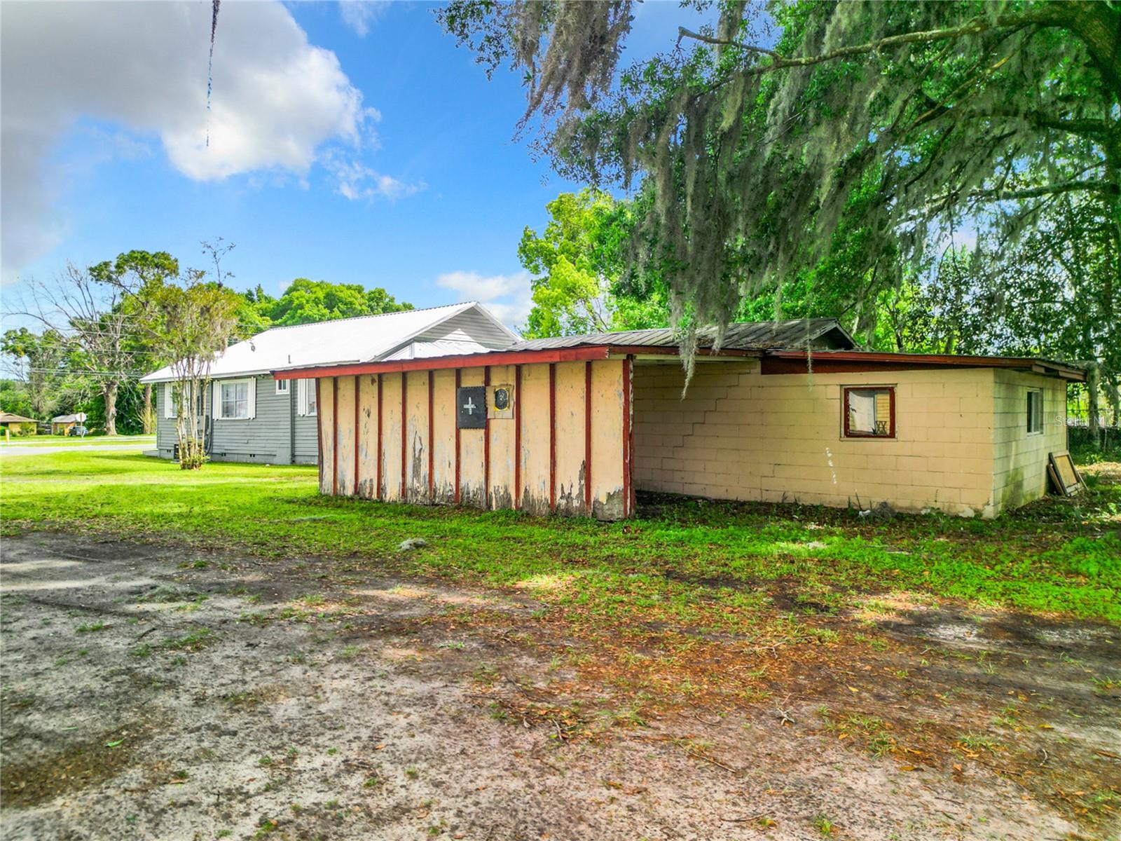 1826 W SILVER SPRINGS BLVD, OCALA, FL, 34475