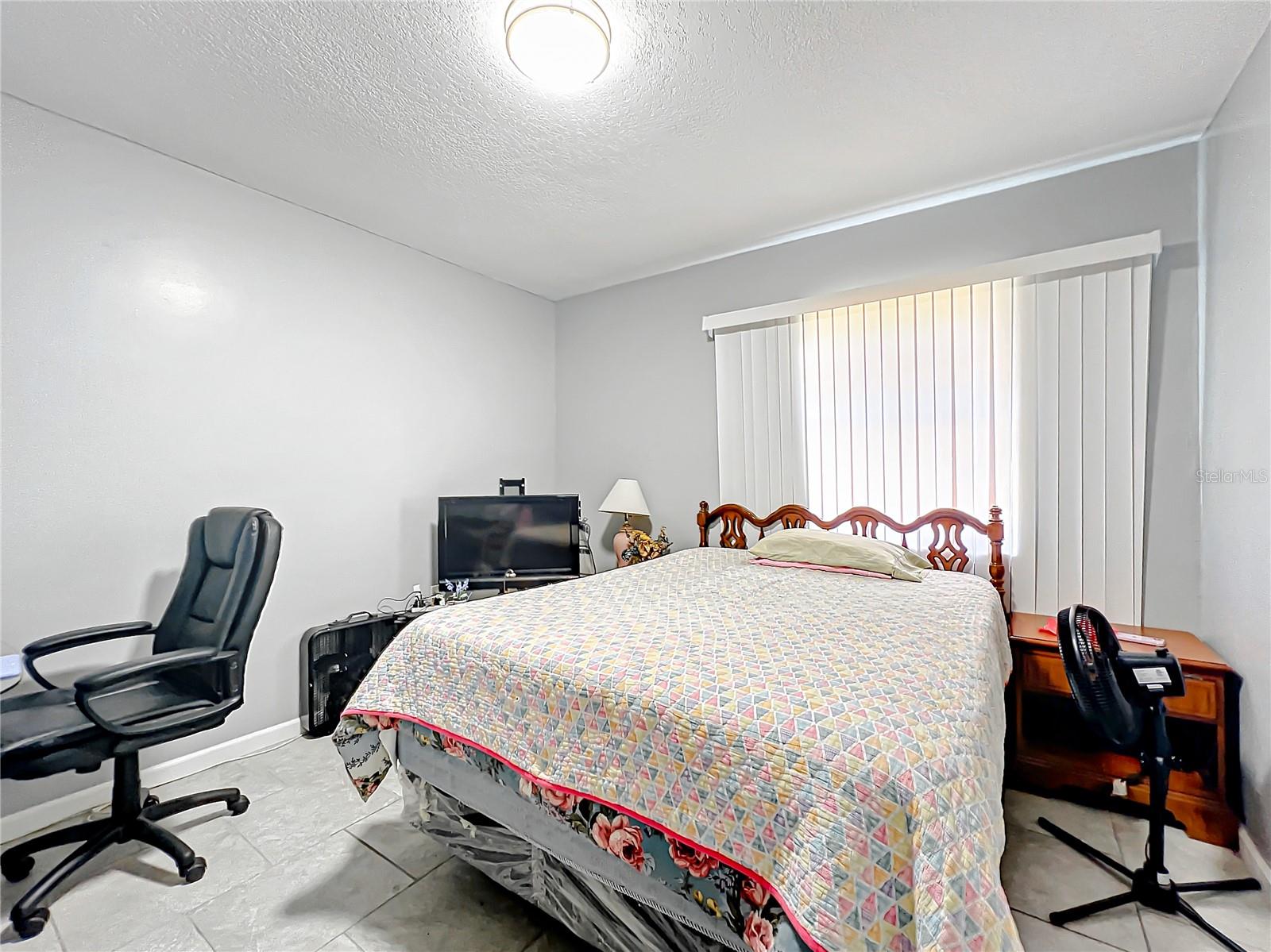 1826 W SILVER SPRINGS BLVD, OCALA, FL, 34475