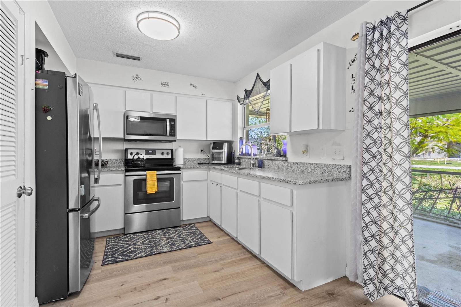 6064 DEMING AVE, NORTH PORT, FL, 34287