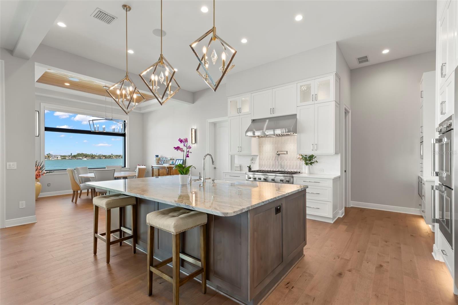 266 8TH AVE N, TIERRA VERDE, FL, 33715