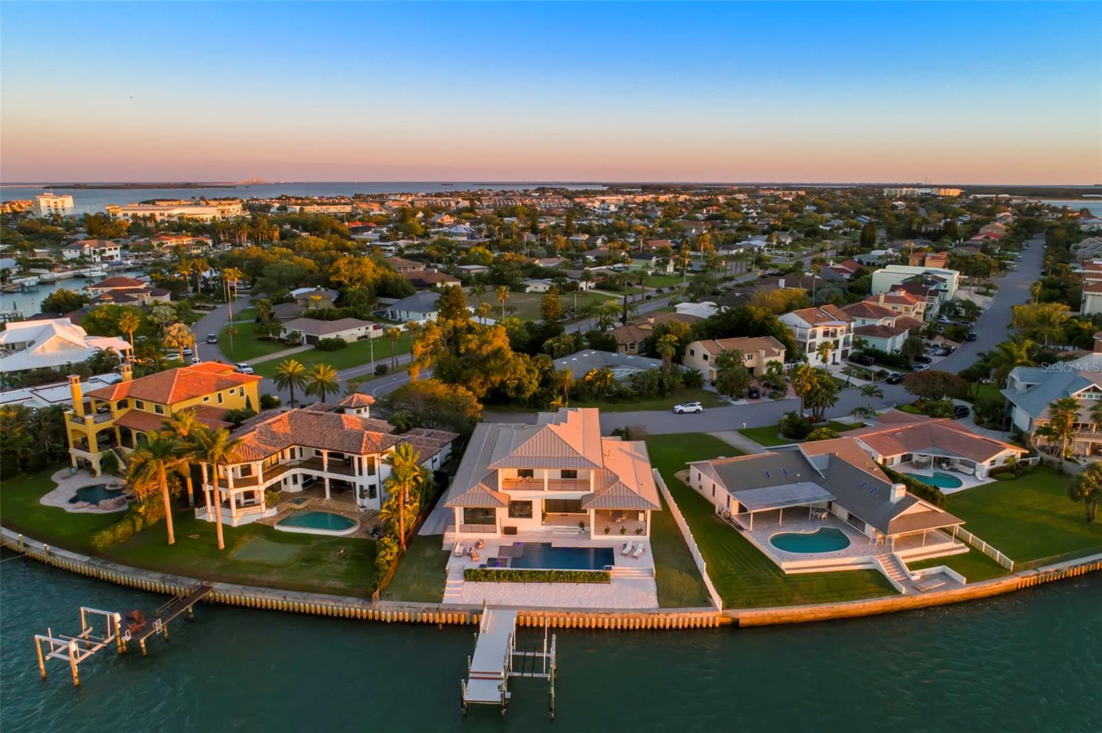 266 8TH AVE N, TIERRA VERDE, FL, 33715
