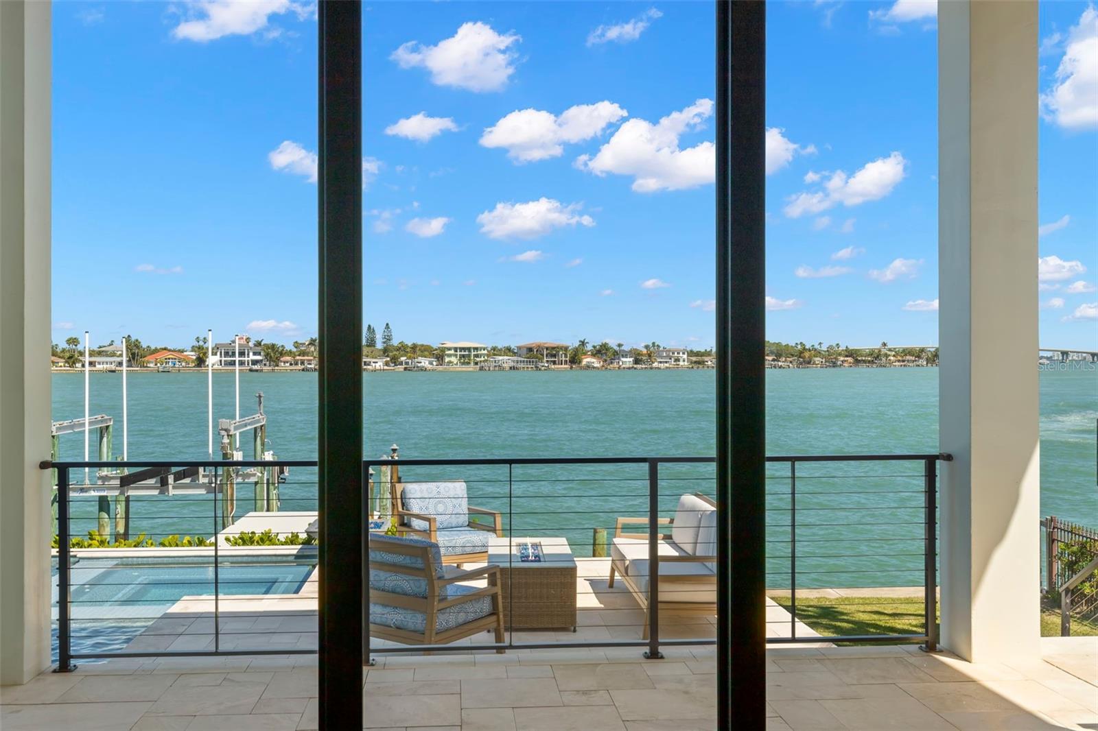 266 8TH AVE N, TIERRA VERDE, FL, 33715