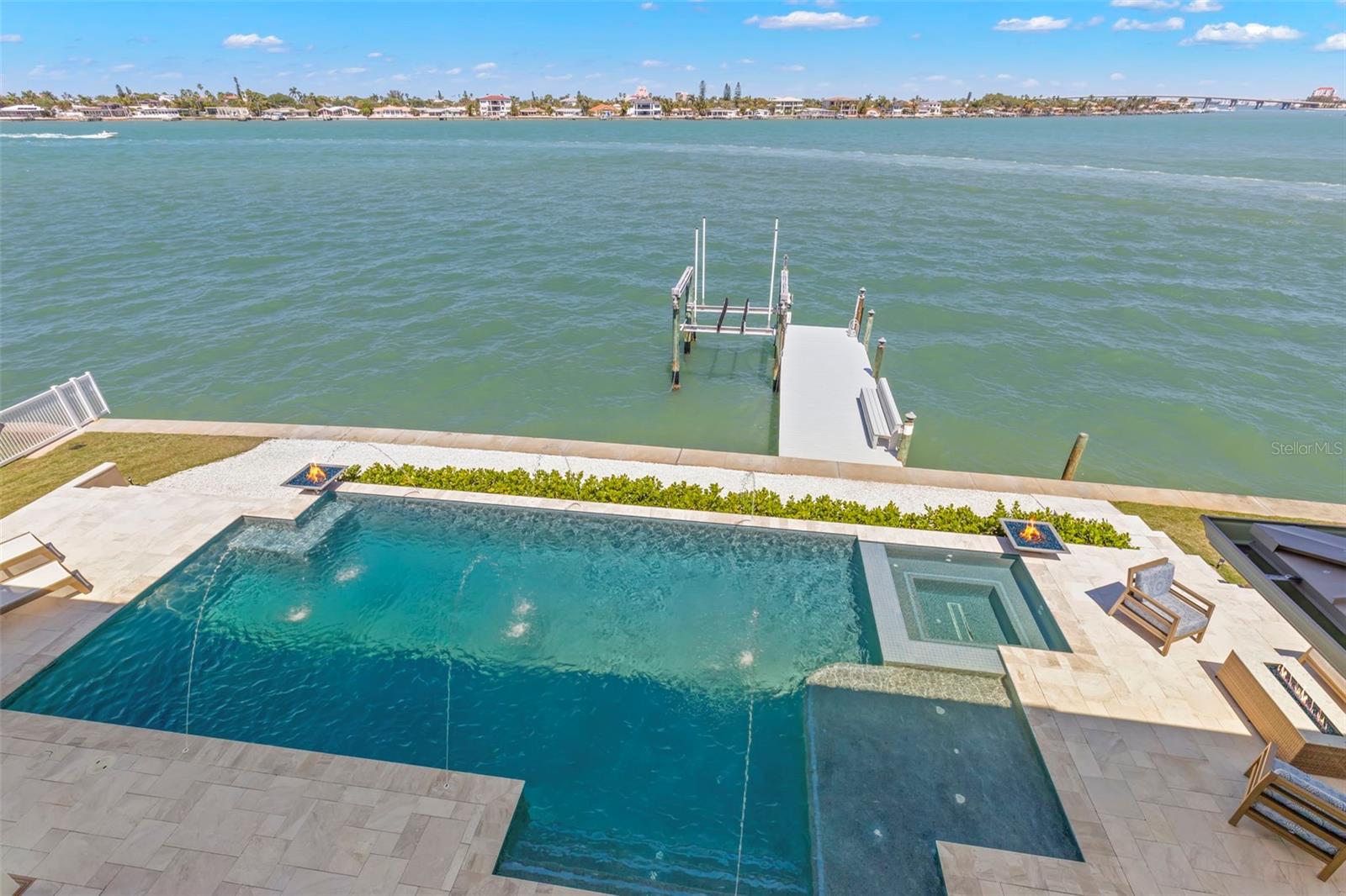 266 8TH AVE N, TIERRA VERDE, FL, 33715
