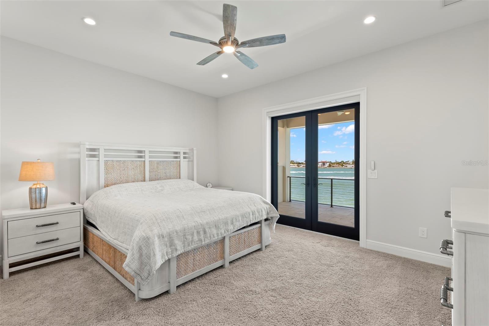 266 8TH AVE N, TIERRA VERDE, FL, 33715