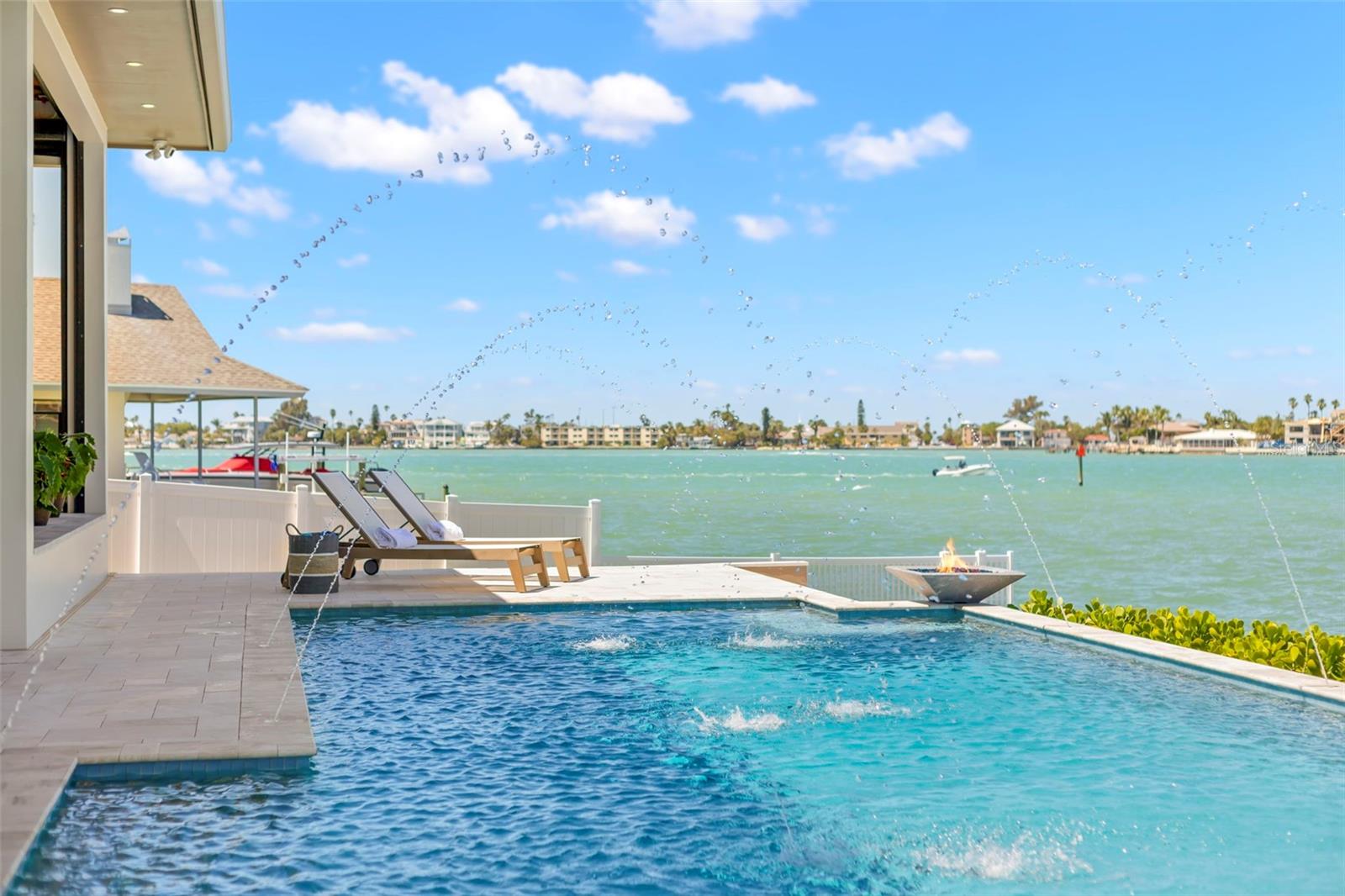 266 8TH AVE N, TIERRA VERDE, FL, 33715