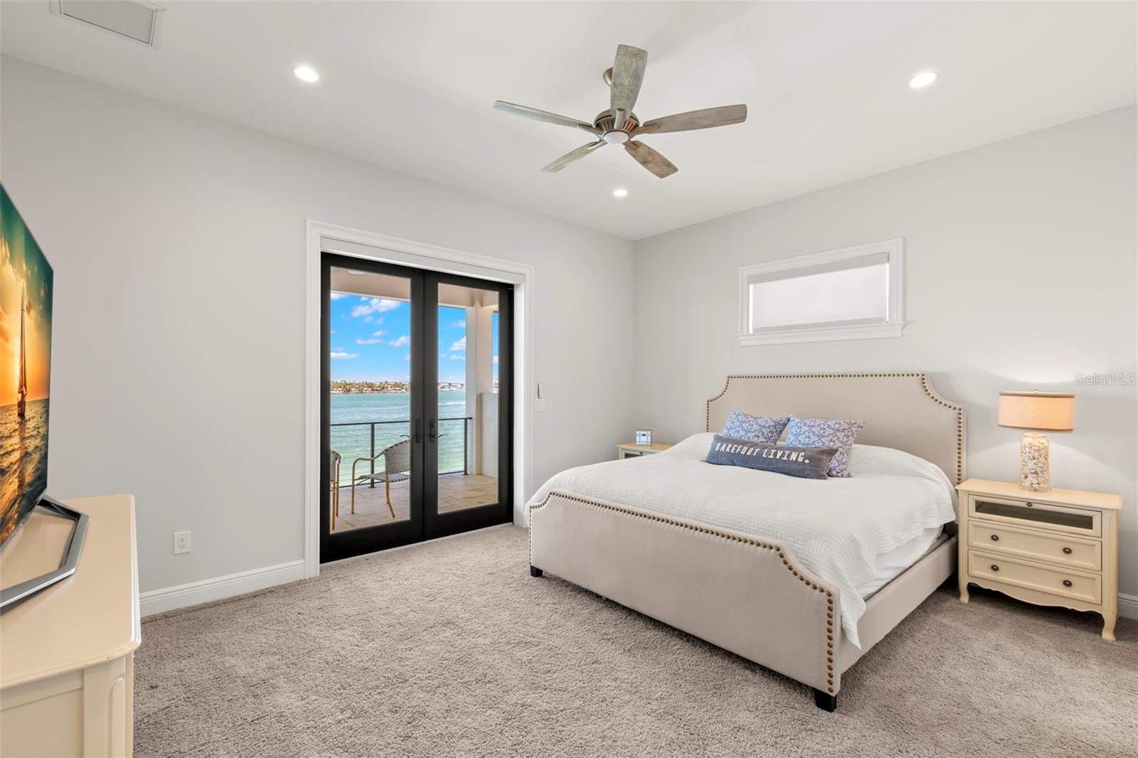 266 8TH AVE N, TIERRA VERDE, FL, 33715