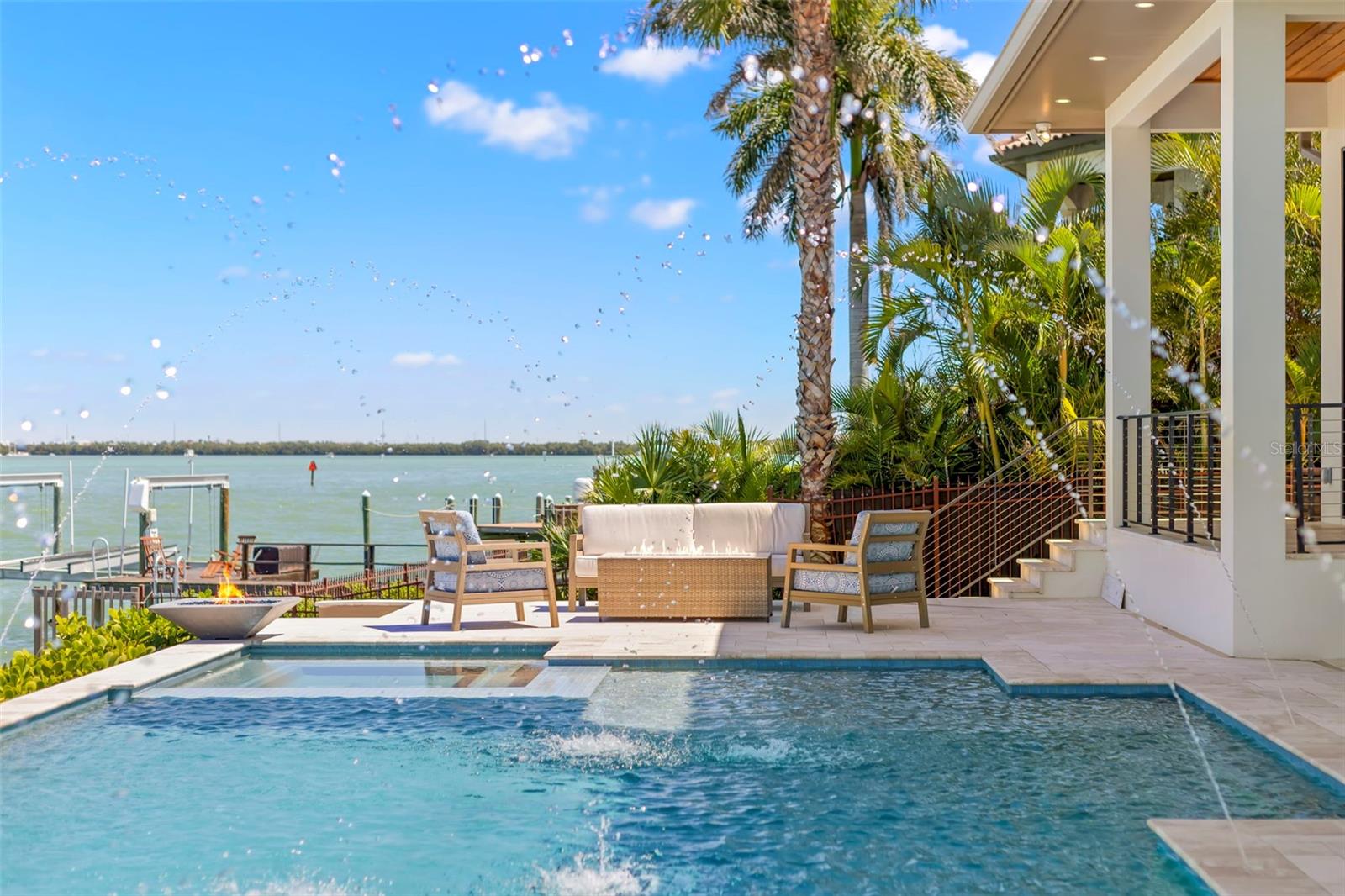 266 8TH AVE N, TIERRA VERDE, FL, 33715