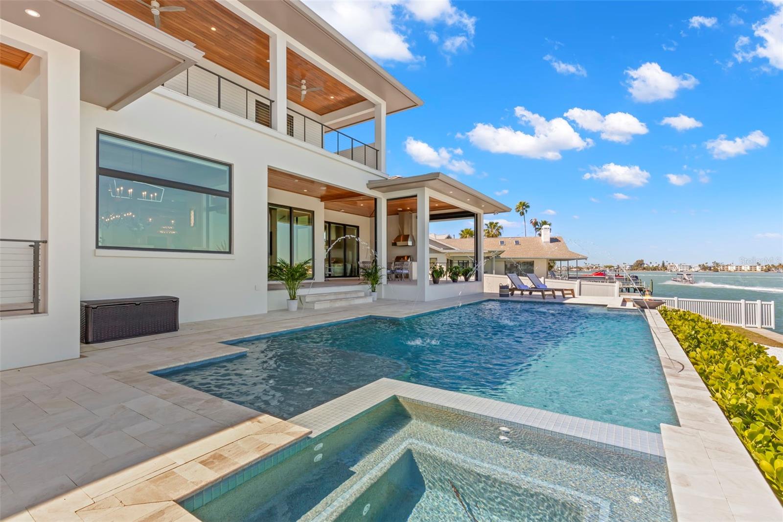 266 8TH AVE N, TIERRA VERDE, FL, 33715