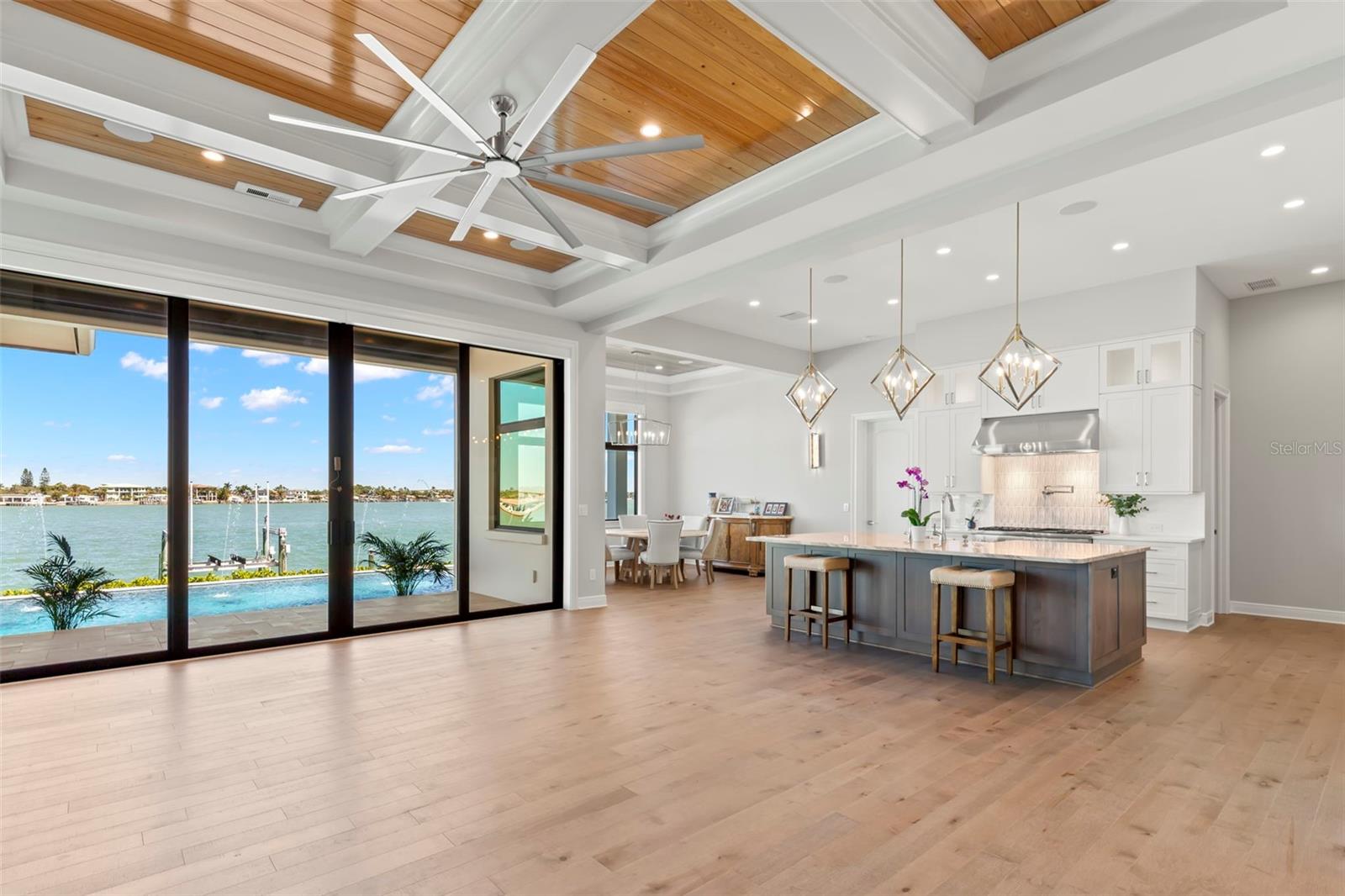 266 8TH AVE N, TIERRA VERDE, FL, 33715