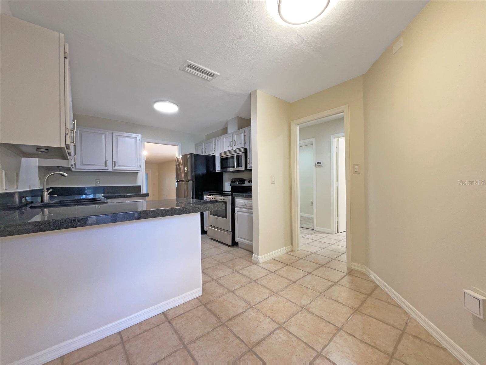 7483 CARNOUSTIE DR #5B, SARASOTA, FL, 34238