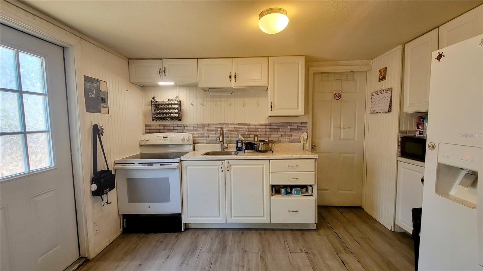 4233 & 4235 MANTON LN, HOLIDAY, FL, 34691