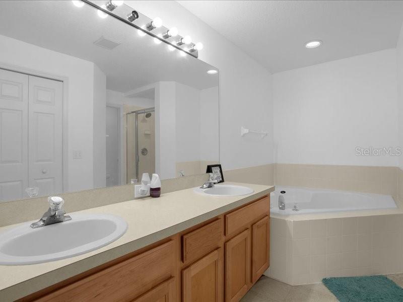 617 BROCKTON DR, KISSIMMEE, FL, 34758