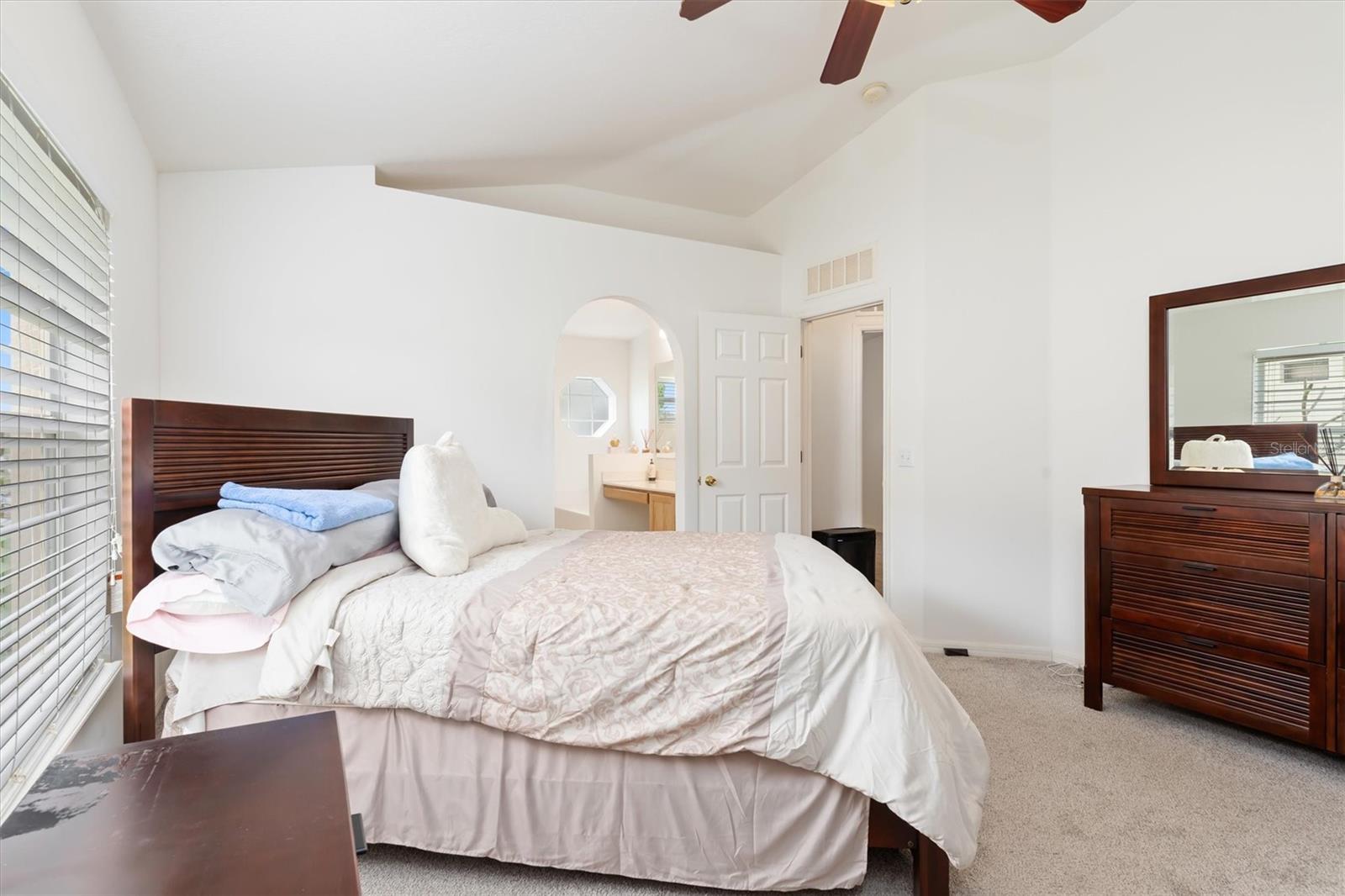 24477 LAKESIDE MNR, PUNTA GORDA, FL, 33980