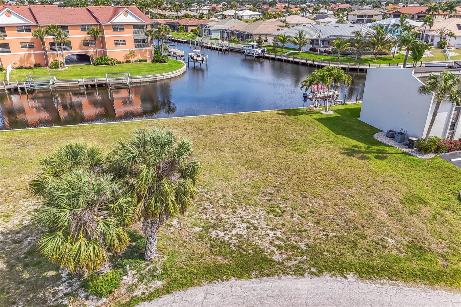 1443 MEDITERRANEAN DR, PUNTA GORDA, FL, 33950