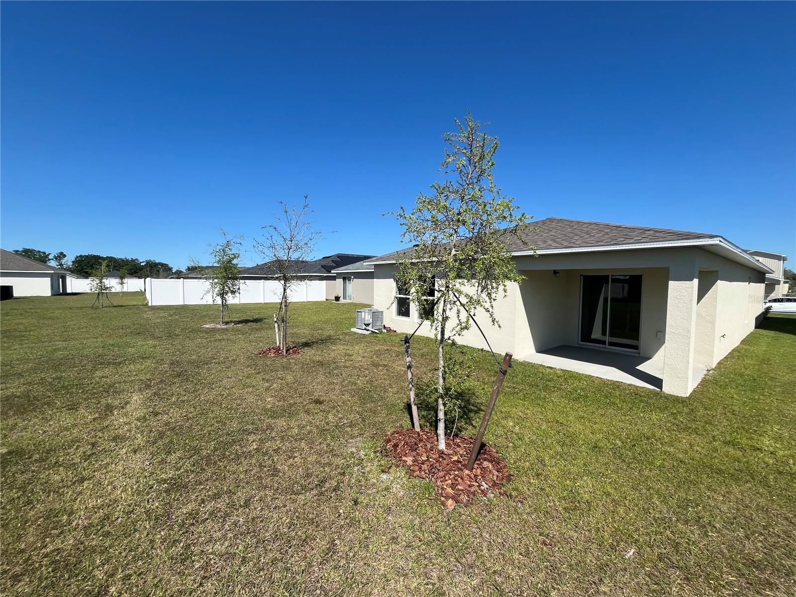 2242 MAJESTIC SPAN AVE, EAGLE LAKE, FL, 33839