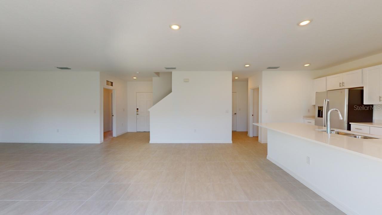 2015 ROSEWOOD CIR, LAKELAND, FL, 33810