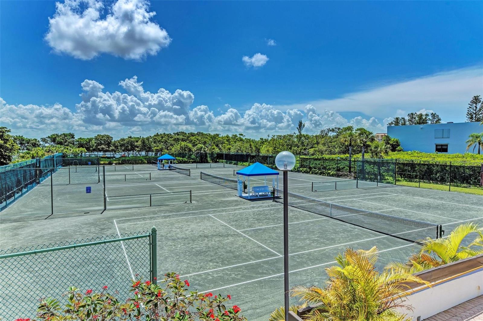 709 BAYPORT WAY #709, LONGBOAT KEY, FL, 34228