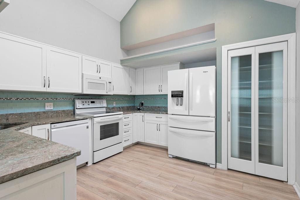 4629 WHIRLAWAY DR #B, SARASOTA, FL, 34233