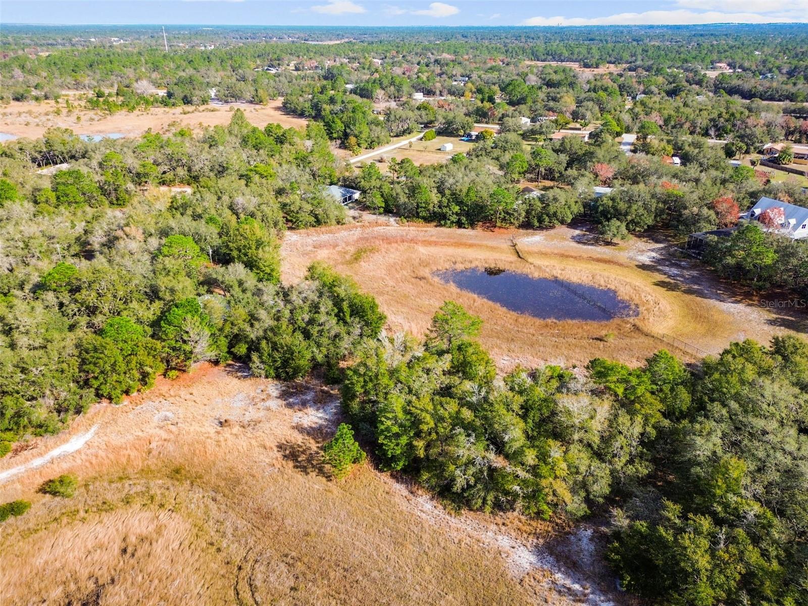 COMMERCIAL WAY, WEEKI WACHEE, FL, 34613