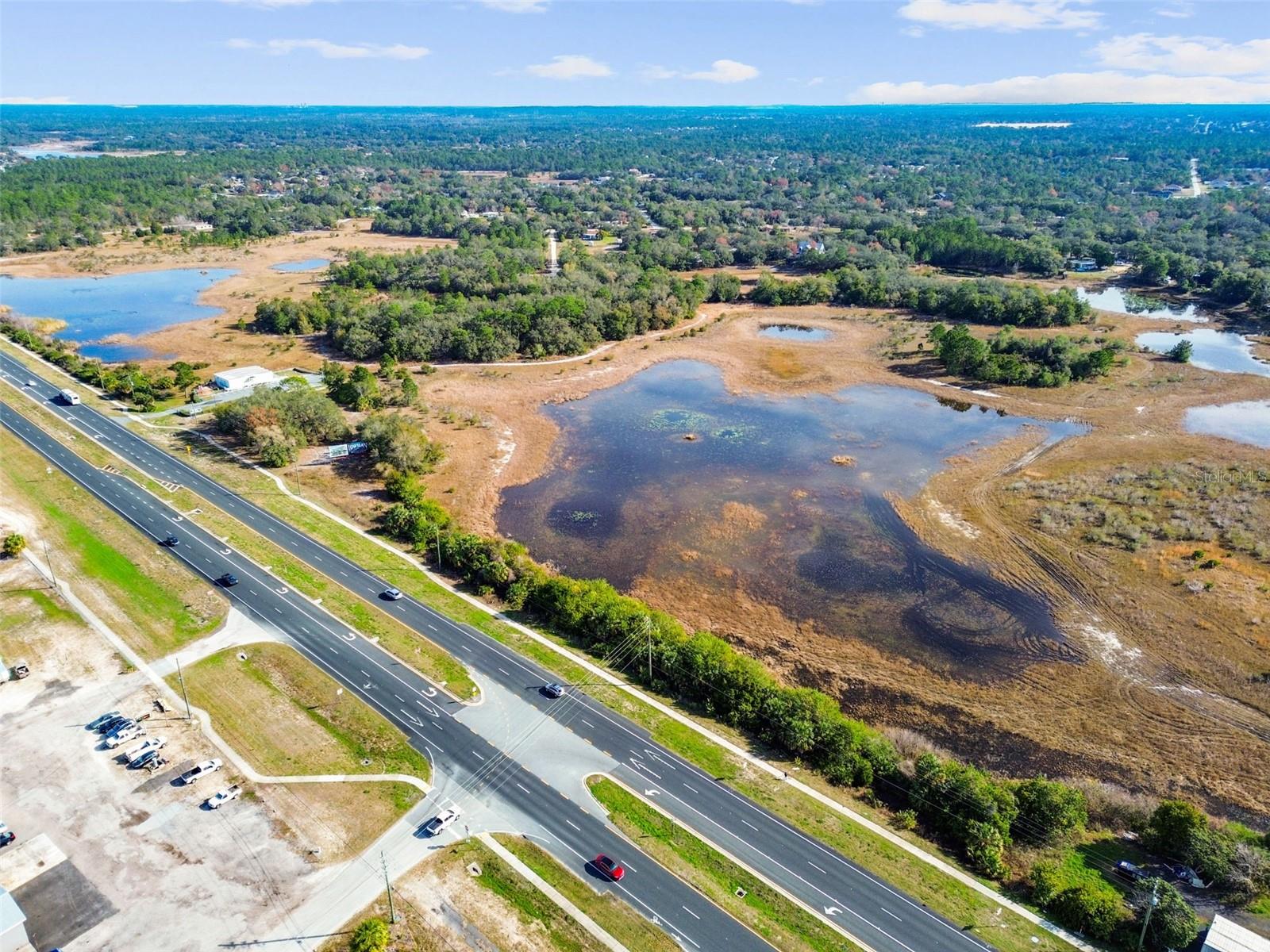 COMMERCIAL WAY, WEEKI WACHEE, FL, 34613