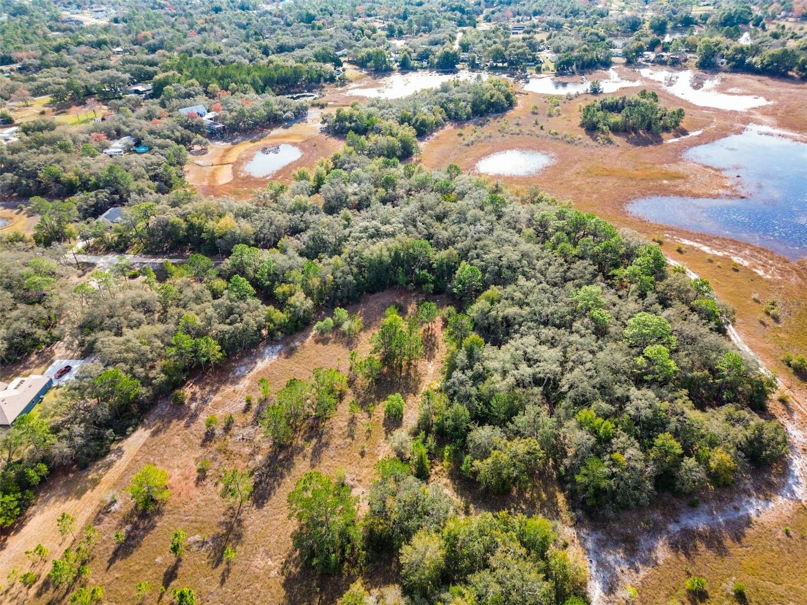 COMMERCIAL WAY, WEEKI WACHEE, FL, 34613