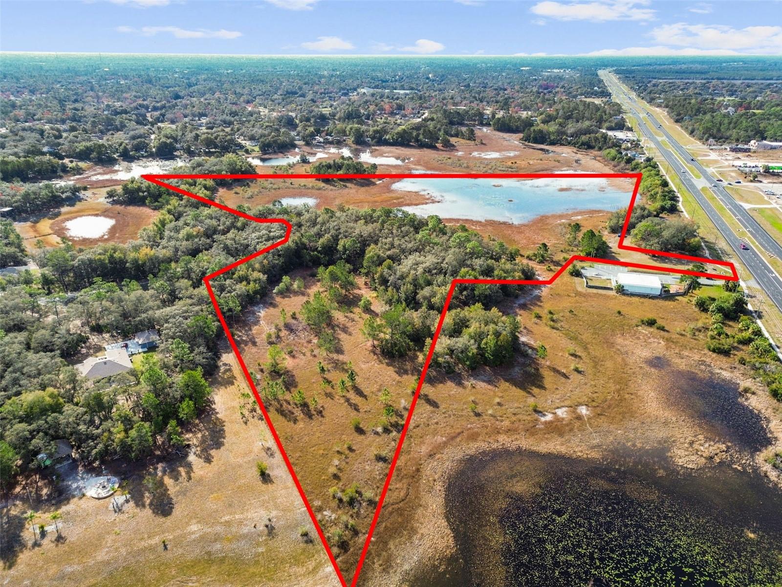 COMMERCIAL WAY, WEEKI WACHEE, FL, 34613