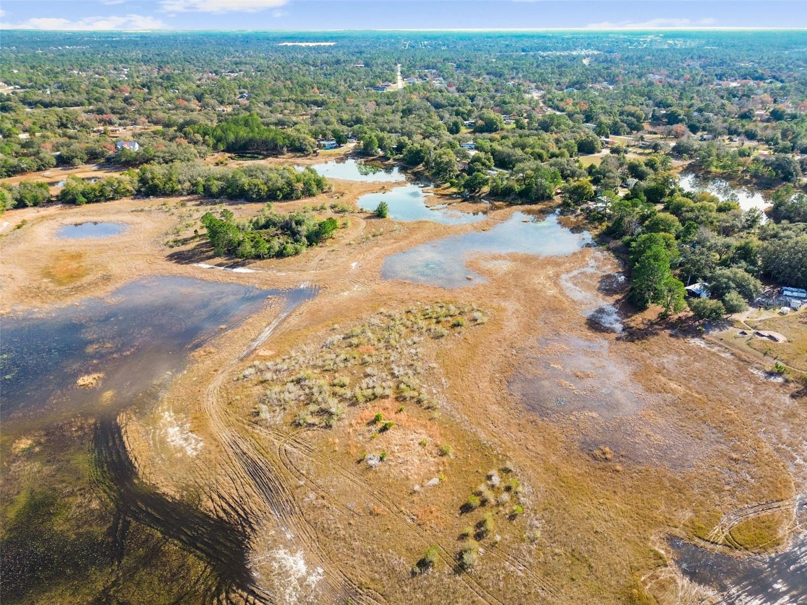 COMMERCIAL WAY, WEEKI WACHEE, FL, 34613