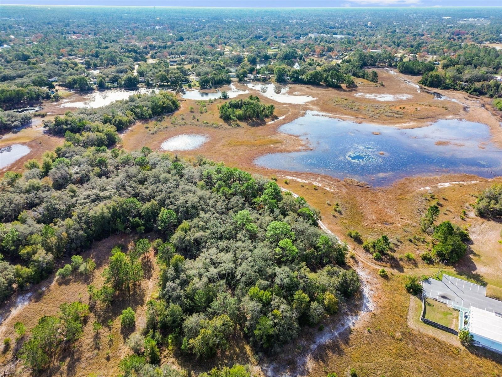 COMMERCIAL WAY, WEEKI WACHEE, FL, 34613