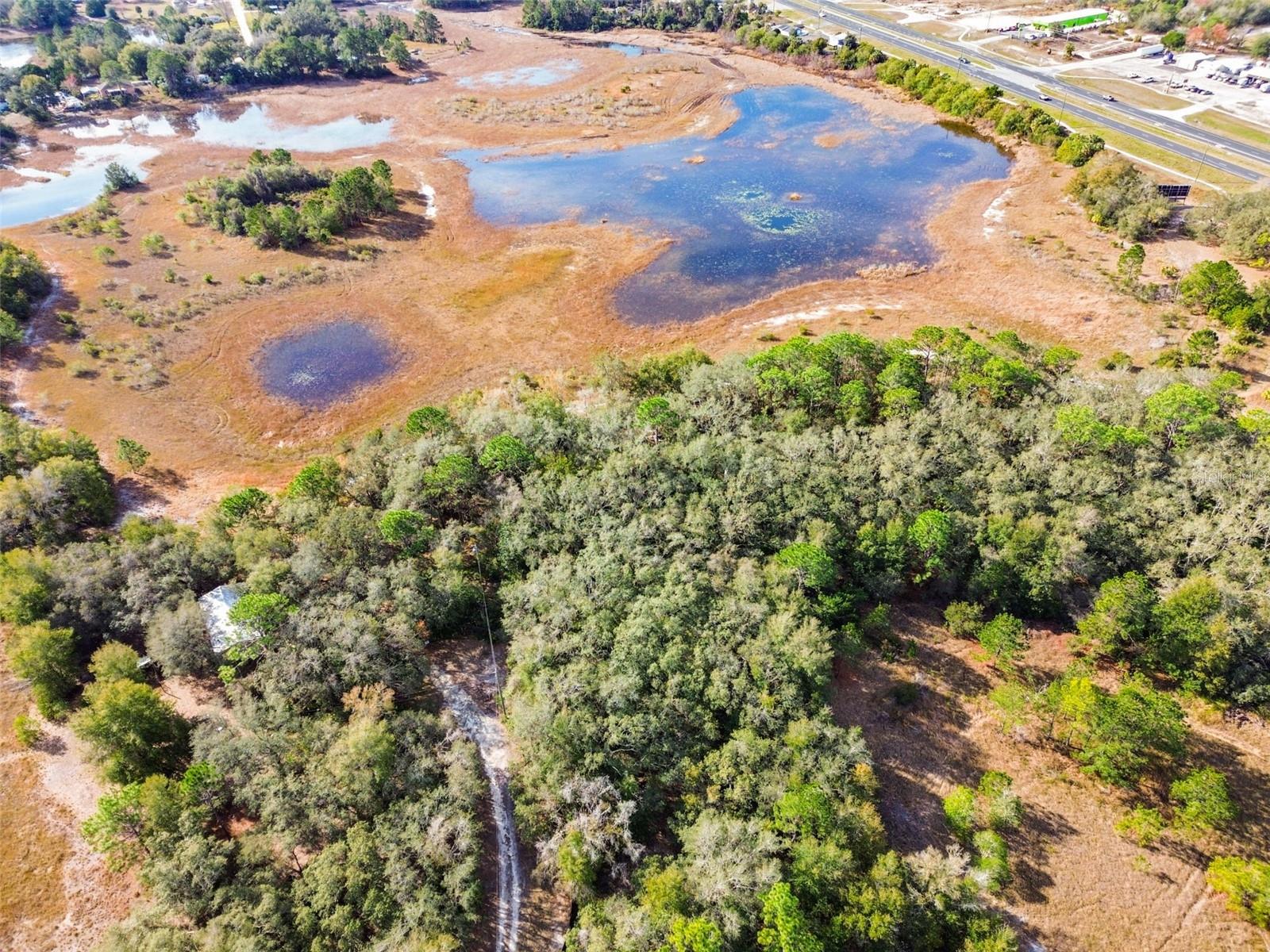 COMMERCIAL WAY, WEEKI WACHEE, FL, 34613
