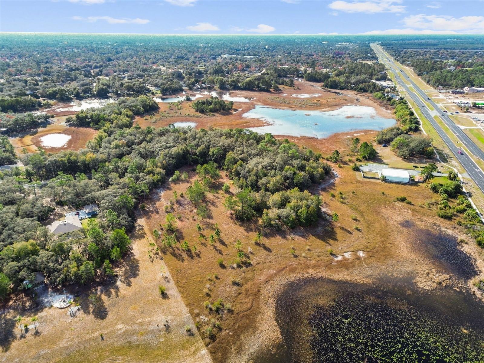 COMMERCIAL WAY, WEEKI WACHEE, FL, 34613