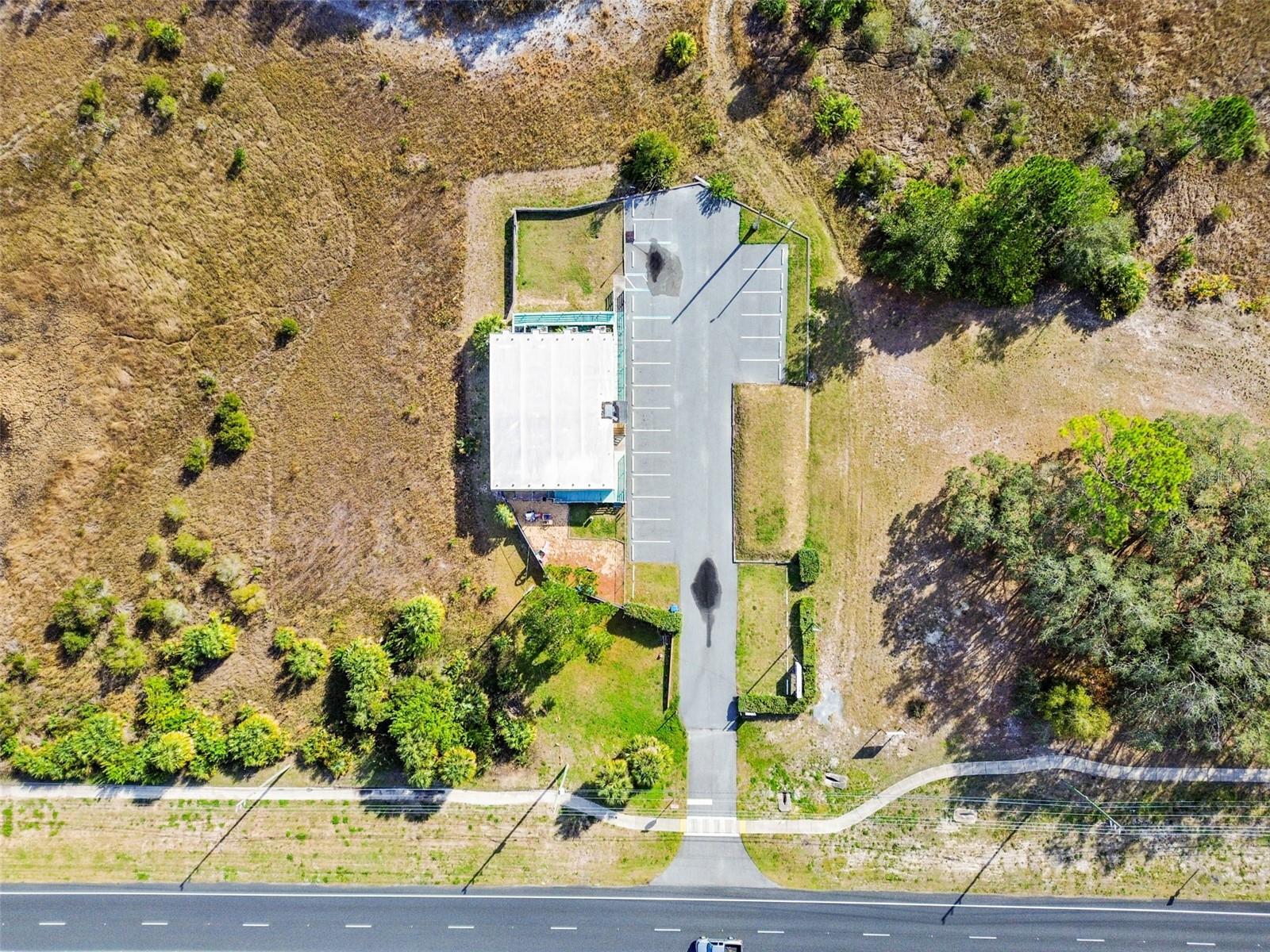 COMMERCIAL WAY, WEEKI WACHEE, FL, 34613