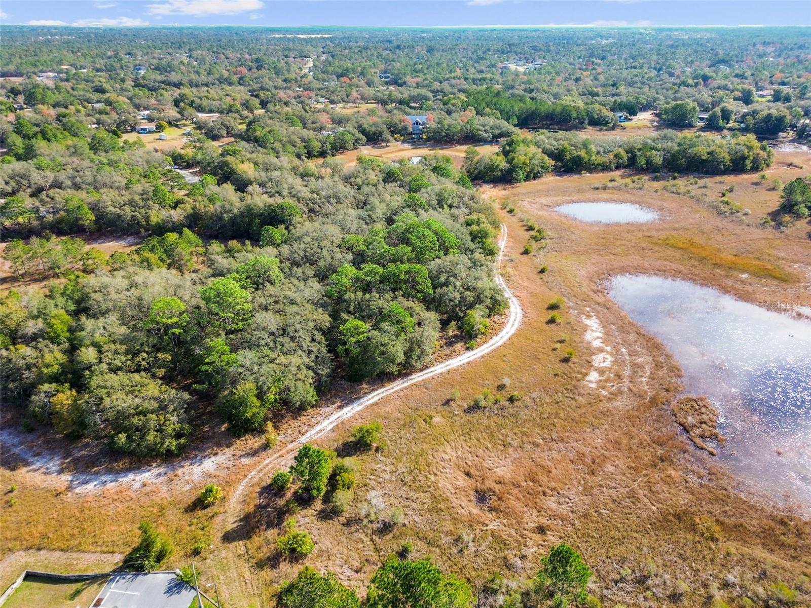 COMMERCIAL WAY, WEEKI WACHEE, FL, 34613