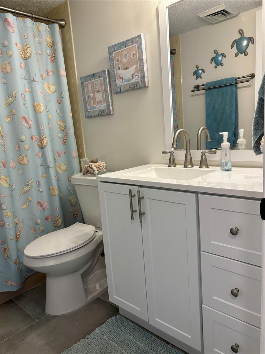 2437 HARBOR BLVD #215, PORT CHARLOTTE, FL, 33952