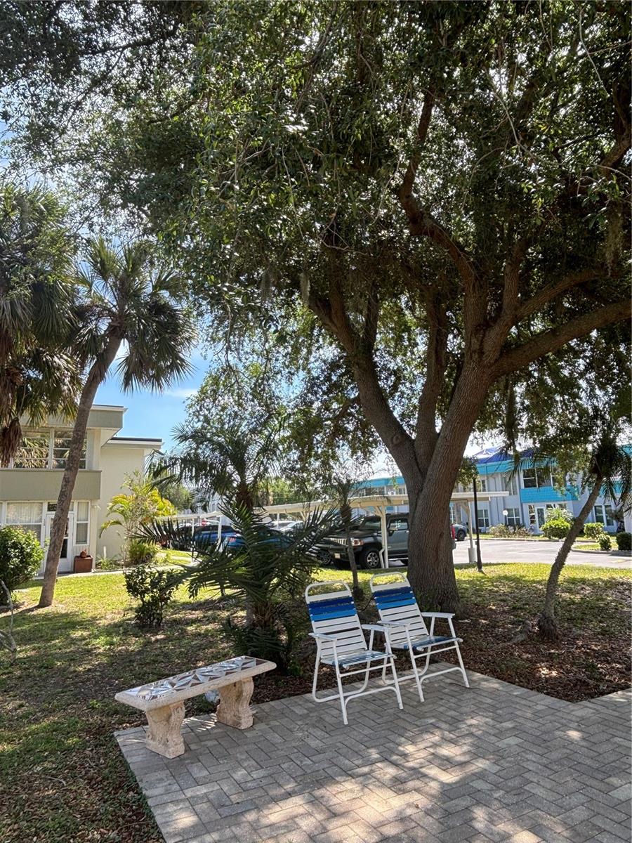 2437 HARBOR BLVD #215, PORT CHARLOTTE, FL, 33952