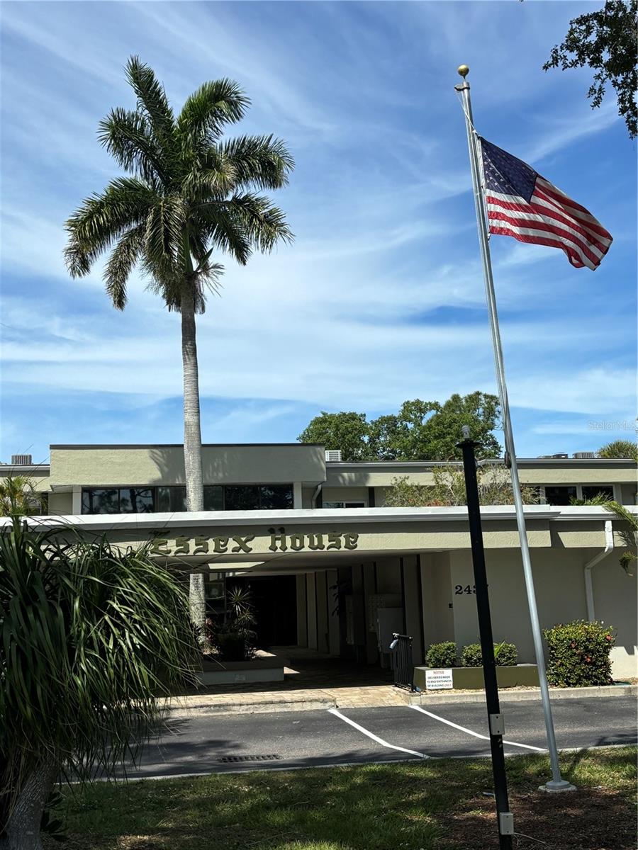 2437 HARBOR BLVD #215, PORT CHARLOTTE, FL, 33952