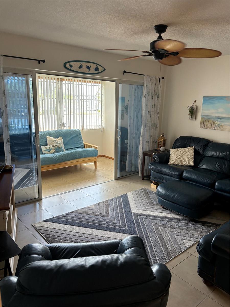 2437 HARBOR BLVD #215, PORT CHARLOTTE, FL, 33952