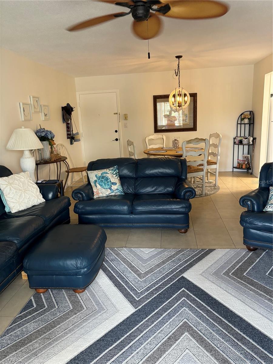 2437 HARBOR BLVD #215, PORT CHARLOTTE, FL, 33952